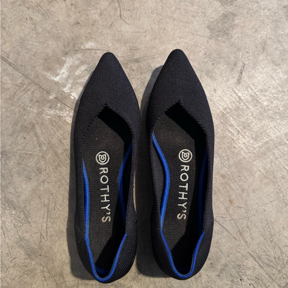 Rothy's The Point - Women's Black Pointed Flats - LIKE NEW